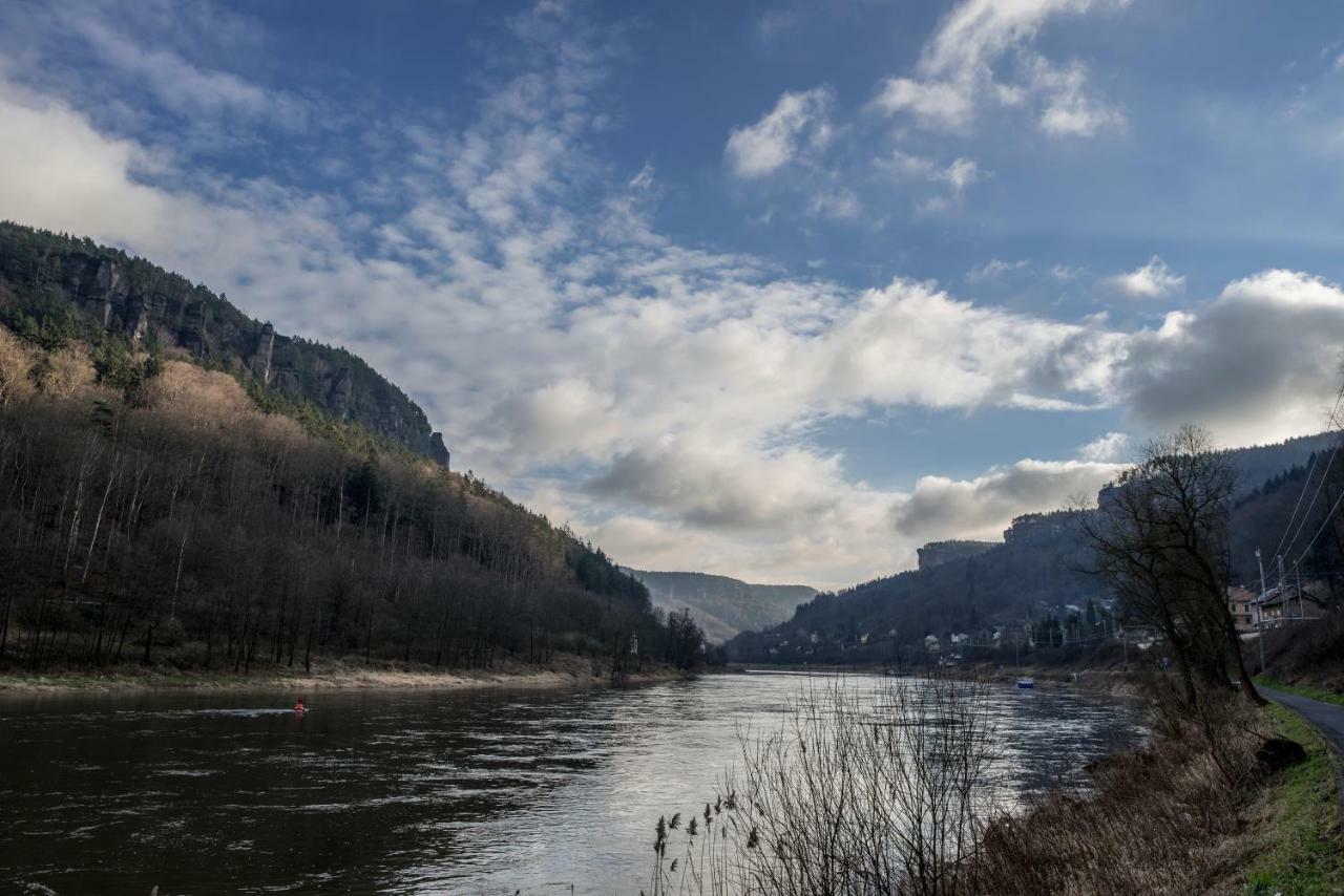 U Kosti - Bohemian Switzerland Apartment Decin Bagian luar foto