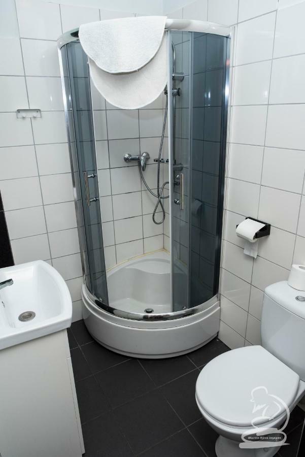 U Kosti - Bohemian Switzerland Apartment Decin Bagian luar foto