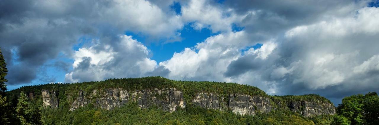 U Kosti - Bohemian Switzerland Apartment Decin Bagian luar foto